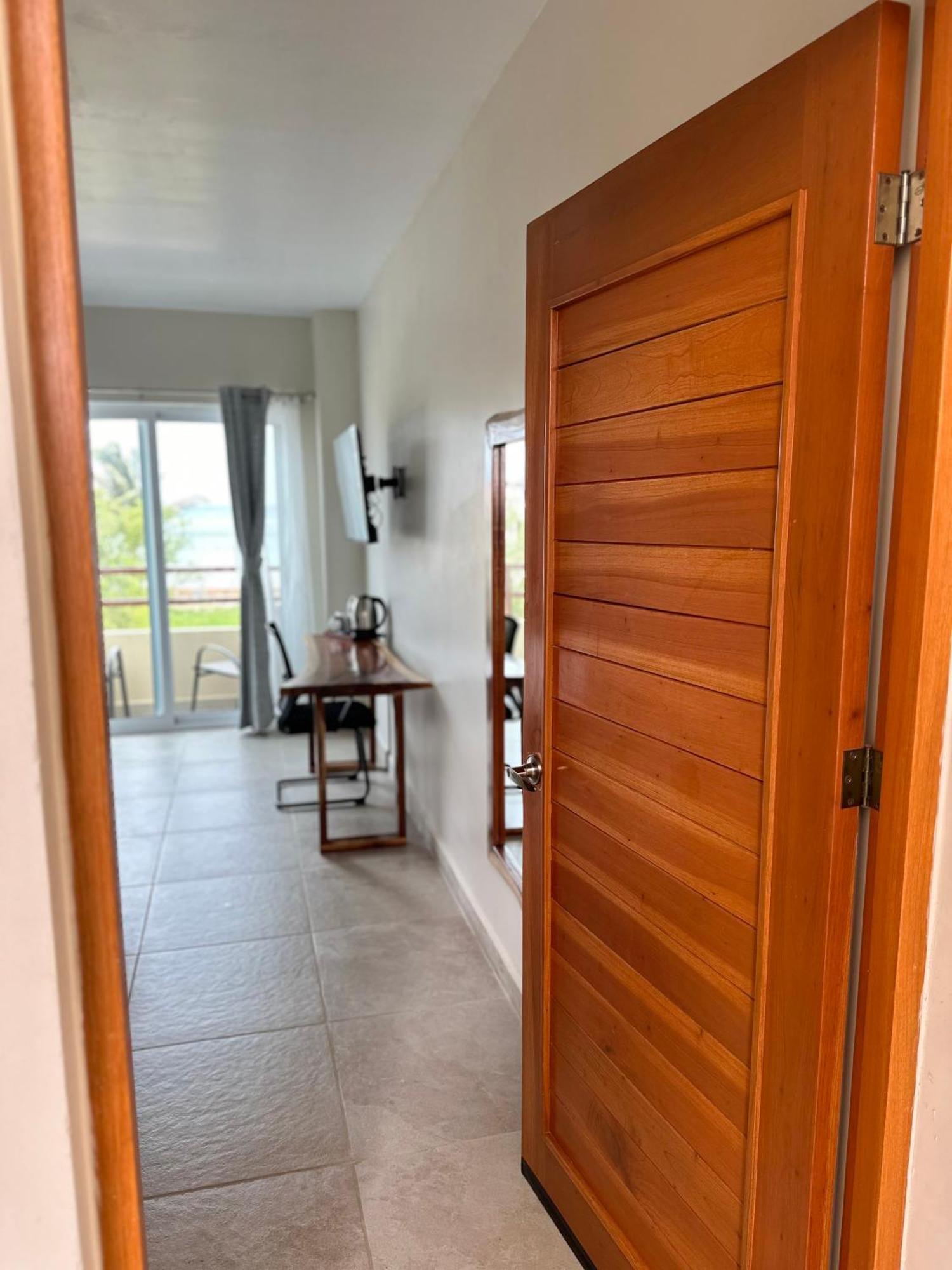 Oneiro Suites With Sea View Mahahual Zewnętrze zdjęcie