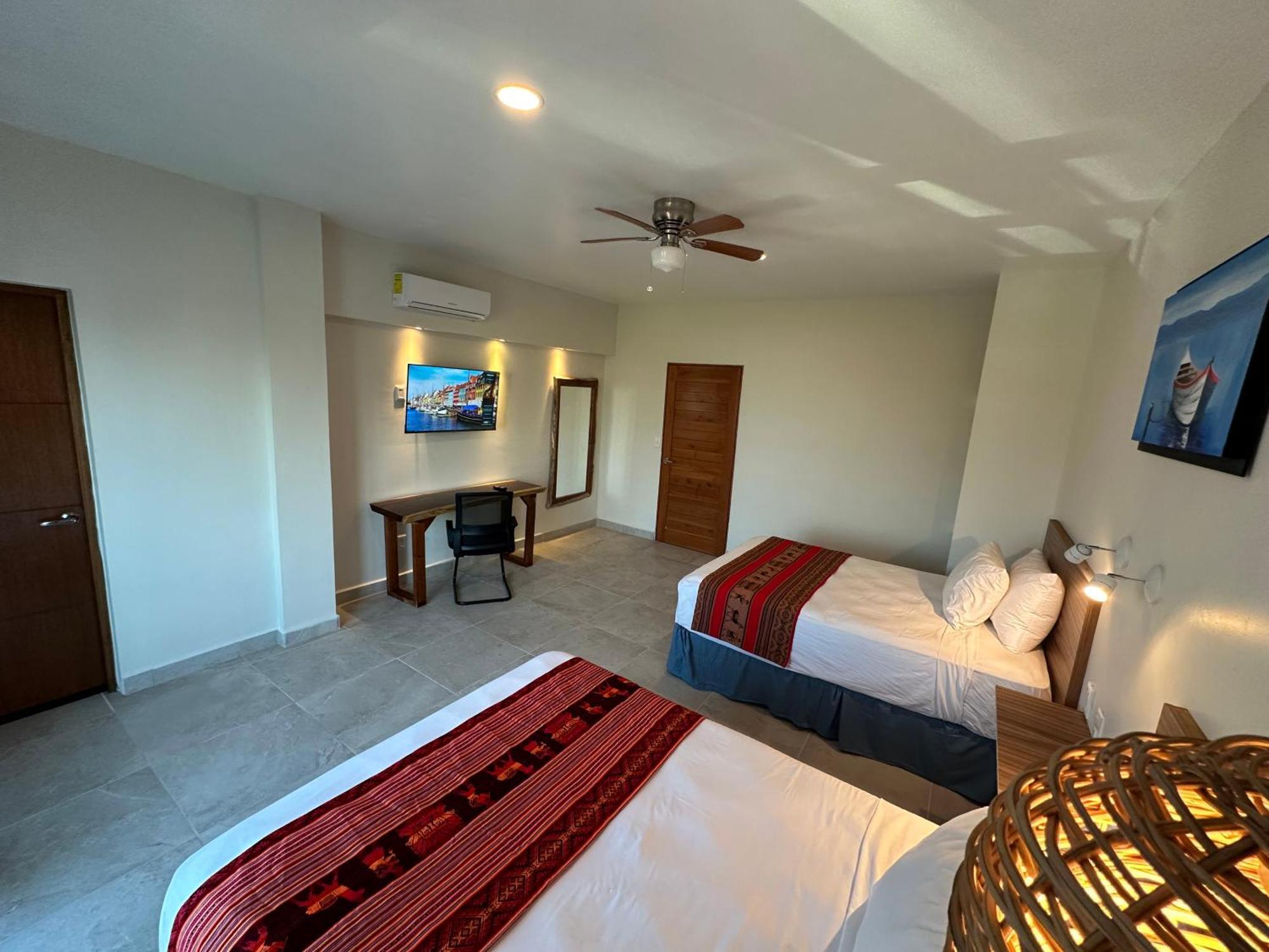 Oneiro Suites With Sea View Mahahual Zewnętrze zdjęcie