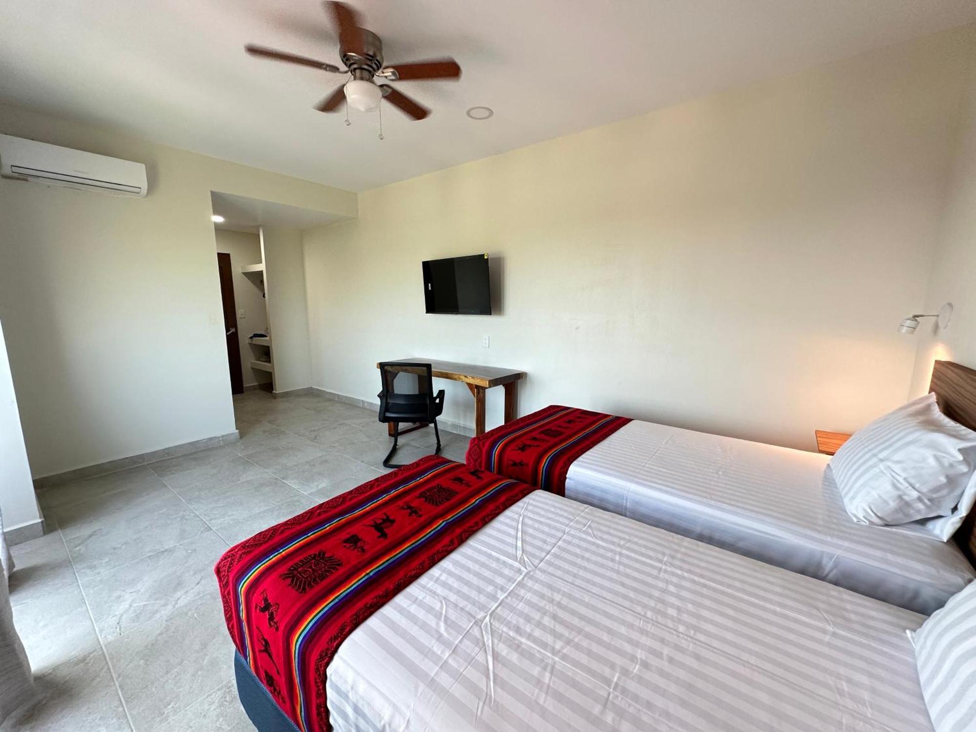 Oneiro Suites With Sea View Mahahual Zewnętrze zdjęcie